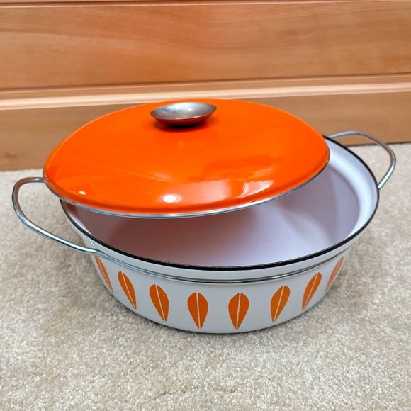 Vintage Cathrineholm Norway Lotus 10.5" Orange White Handle Saucepan with Lid - Picture 15 of 15